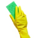 Sfat URGO - utilizarea manusilor de protectie pentru treburile casnice